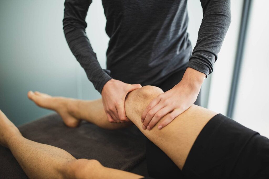 Non-Surgical Treatment Options for Knee Osteoarthritis